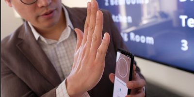 LG G8 ThinQ käyttää kädetunnusta, biometristä tunnusta kämmenlaskutarkistuksella