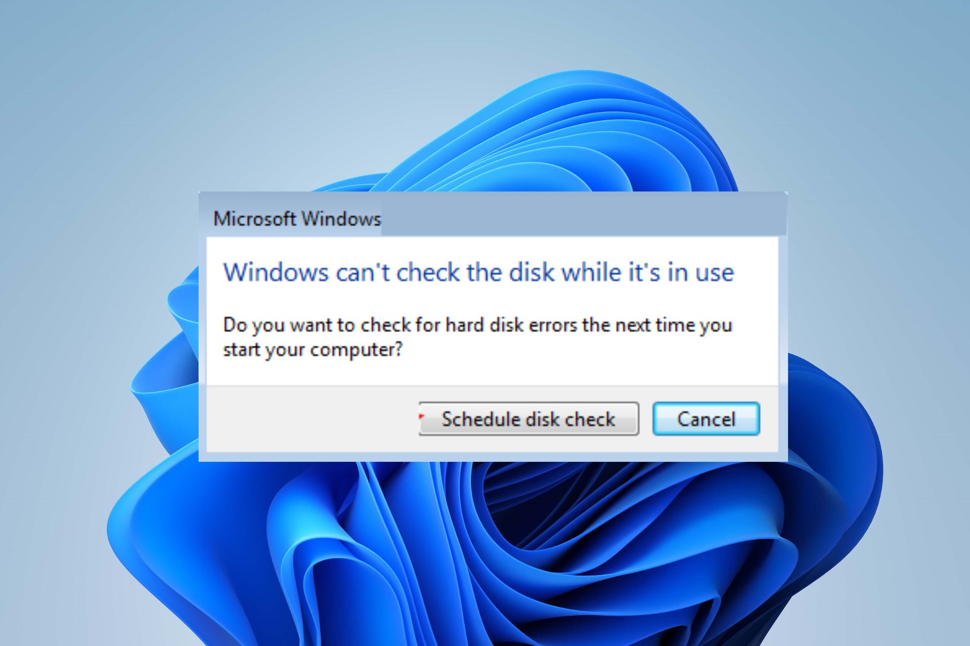 Windows kan ikke sjekke disk mens den er i bruk, tvinge en demontering